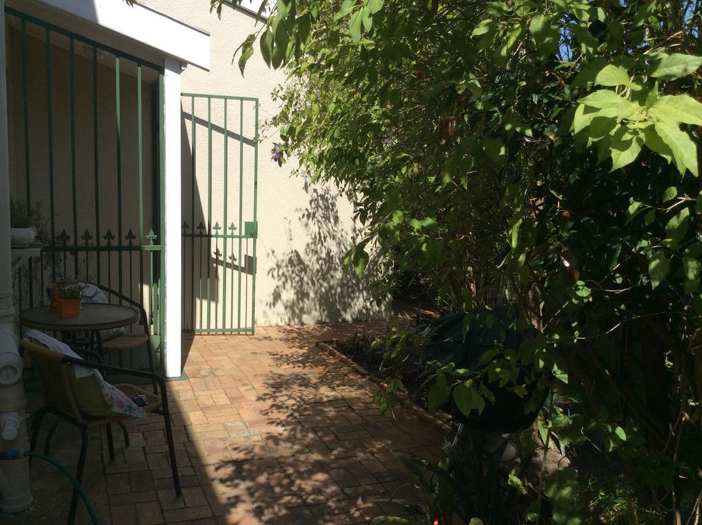 On Broadwalk Cottage Κέιπ Τάουν Εξωτερικό φωτογραφία